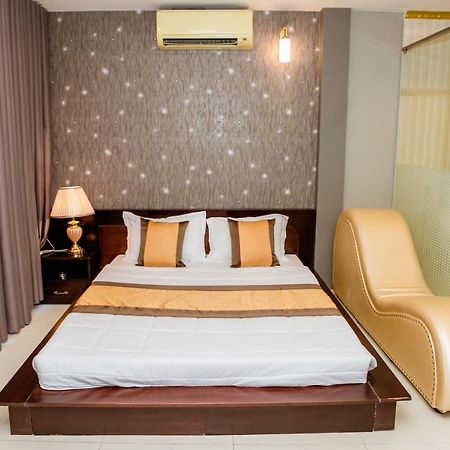 Cali Hotel Cần Thơ Exterior foto