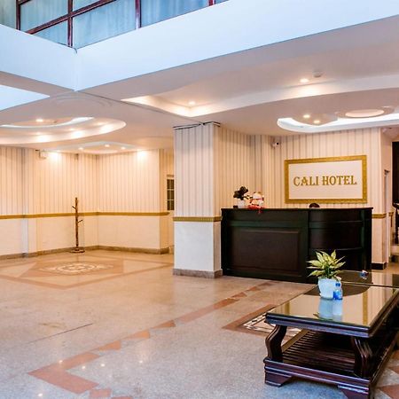 Cali Hotel Cần Thơ Exterior foto