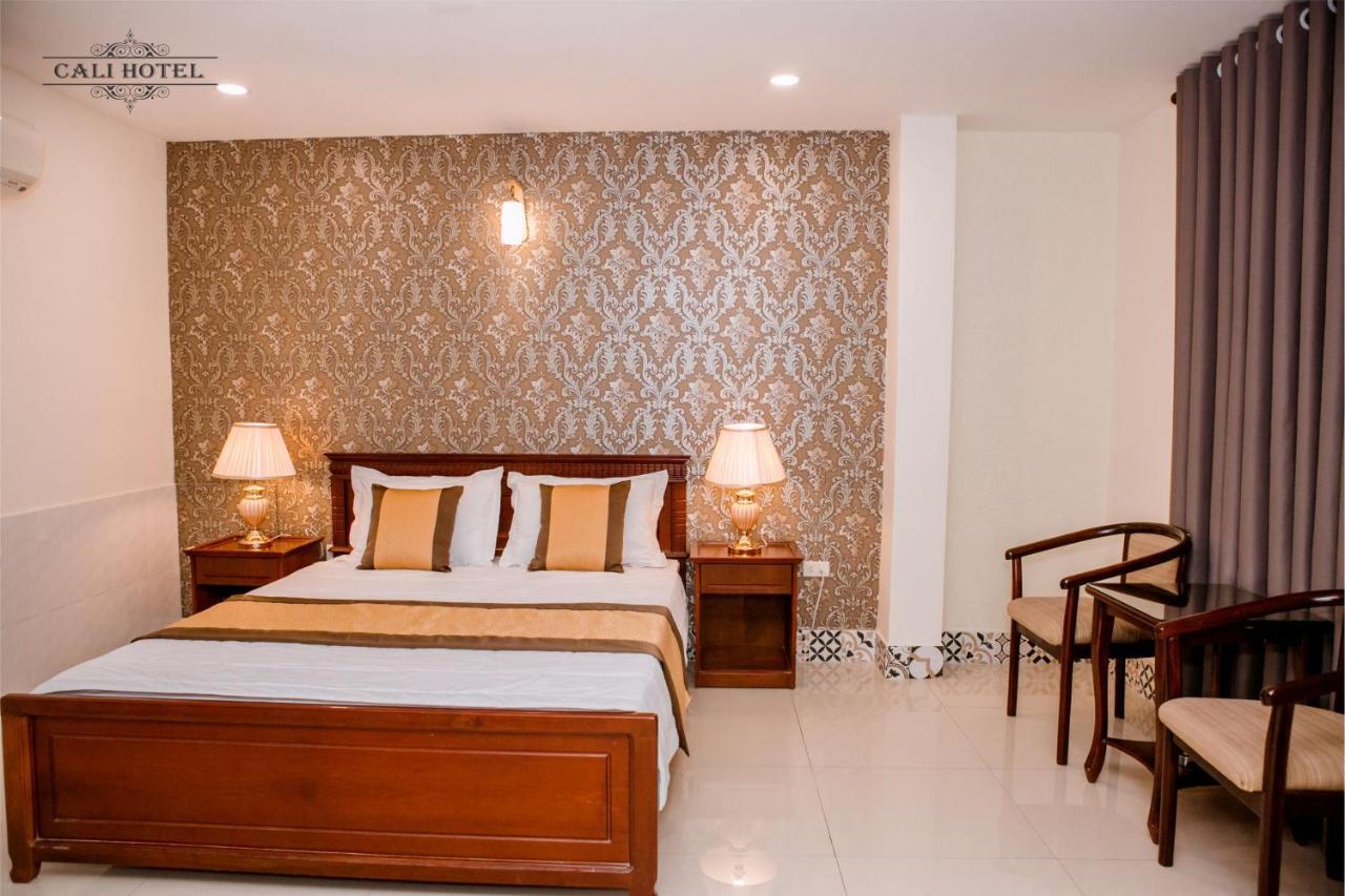 Cali Hotel Cần Thơ Exterior foto