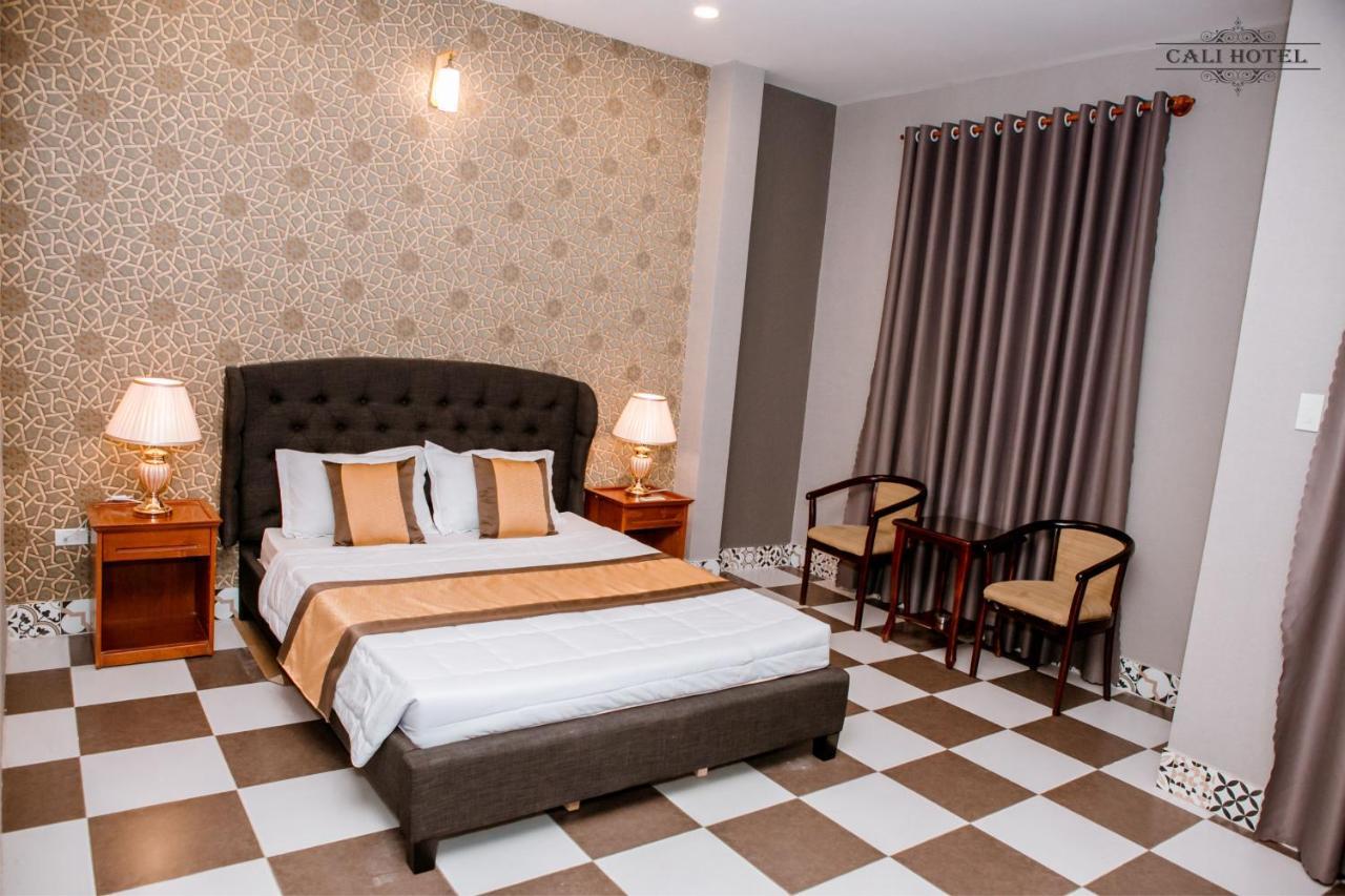 Cali Hotel Cần Thơ Exterior foto